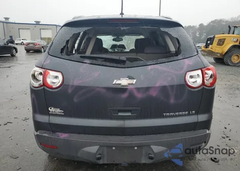 2012 Chevrolet Traverse Ls z USA, uszkodzony, nr VIN 1GNKRFED5CJ326430